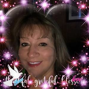 Meet your Posher, Stella